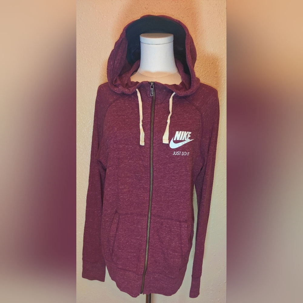 Nike Women's Purple Hoodie Large